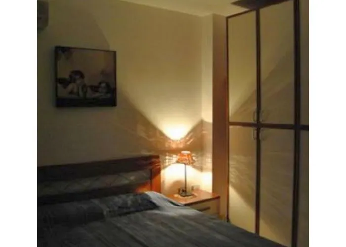 Oda ve Kahvaltı Shardana